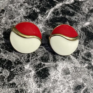 Monet Vintage Gold Tone Red & Cream Enamel Clip On Earrings Jewelry Gar5-55 - Picture 1 of 5