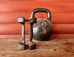 Expansor de mancuernas soviético vintage de hierro fundido 2 kg - gimnasio retro URSS - Imagen 1 de 18