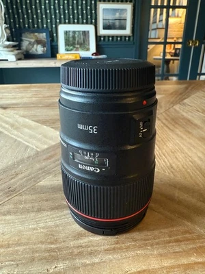 USED Canon EF 35mm f/1.4L II USM Lens - Image 1 of 4