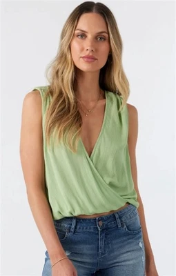 Новый с Ярлыками O'Neill XS Ashlee твердого V шеи гофрированный марлевый зеленый Майка 125426 - Изображение 1 из 4