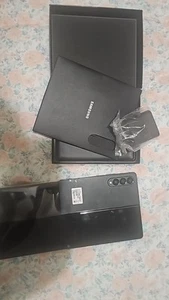 Samsung Galaxy Z Folder4 - Picture 1 of 2