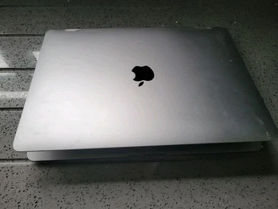Apple MacBook Air Retina 13" 2020 A2179 - FAULTY DAMAGED SPARES PARTS - Image 1 of 4