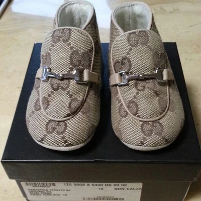 Gucci Zapatos de Bebé Mocasines Horsebit Bota GG Beige Lona Talla 16 Primeros Zapatos Foto 1 de 4
