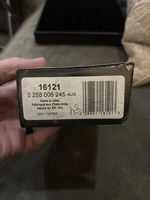 Sensor de oxígeno OE Bosch O2 16121 para Audi TT Volkswagen VW Beetle Golf Jetta Foto 1 de 2