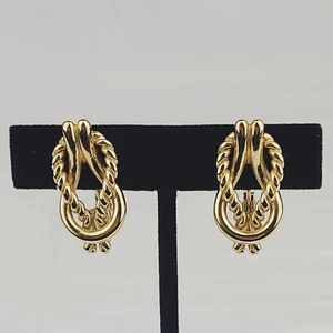 Monet Clip On Earrings Gold Tone Hercules Knot Textured Smooth Unique Vintage - Picture 1 of 11