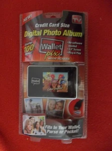Digital Photo Album Credit Card Size Carry 100 Of Your Favorite Photos with You! - Picture 1 of 3