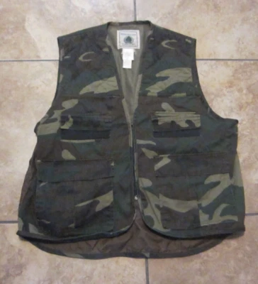 Northwest Territory Men's Size Large Hunting Shooting Vest Camo Game Pouch - Image 1 of 4