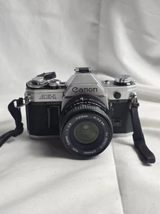 Cámara fotográfica Canon AE-1 Program 35 mm con lente 28 mm 1:2,8 FUNCIONA - Muy bonita  - Imagen 1 de 5