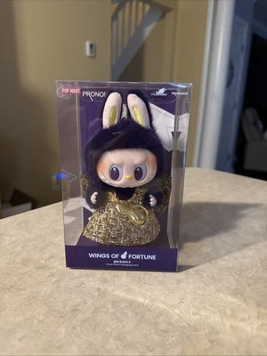 Peluche Vinilo Pop Mart LABUBU Alas de la Fortuna Edición Limitada 100% AUTÉNTICO Foto 1 de 3