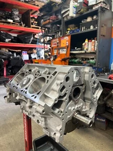 Remanufactured Chevrolet GMC 4.3L LV3 Short Block 14-18 - Picture 1 of 20