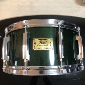 Pearl Classic Maple Snare Drum Green 14"x6.5" Made in Japan - Picture 1 of 17