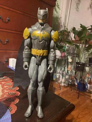 Mattel DC Comics Batman Action 2016 Figure 12 Inch - Image 1 of 2