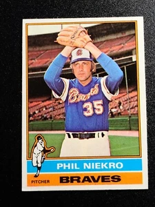 1976 PHIL NIEKRO BRAVES #435 TOPPS NR-MINT - Picture 1 of 6