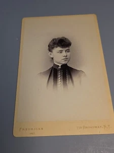 Vintage 1880s 6.5x4.25 Cabinet Card Photograph Lady FREDRICKS, NEW YORK - Picture 1 of 6