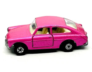 Matchbox Lesney Superfast 67 Volkswagen 1600TL in pink, wide wheels, nmint! - Picture 1 of 3