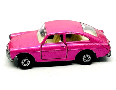 Matchbox Lesney Superfast 67 Volkswagen 1600TL in pink, wide wheels, nmint! - Image 1 of 3