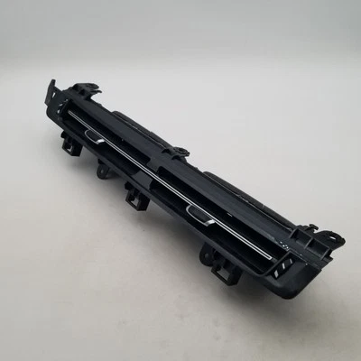 2023 2024 BMW X1 XDRIVE28I U11 pasajero tablero delantero derecho ventilación aire 9483383 OEM Foto 1 de 4