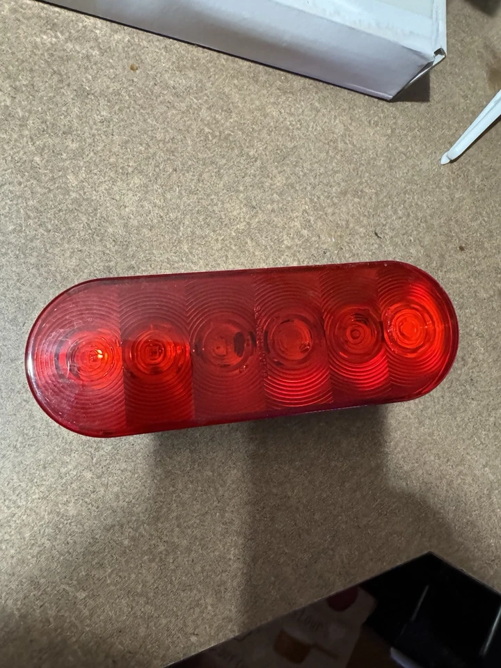 Optronics 6 diodos cuenta de flotas 6" ovalado empotrado LED parada cola giro luz roja Foto 1 de 4