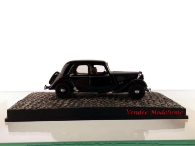 Voiture de collection - Universal Hobbies,  Citroën traction avant  1/43 - Photo 1/4