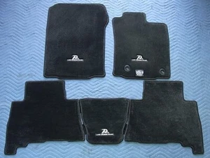 Toyota Genuine Land Cruiser Prado 150 Floor Mat 70th Anniversary 5-Seater Black - Bild 1 von 8