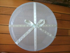 Large Round Blue Hat Box with Lid - Picture 1 of 8