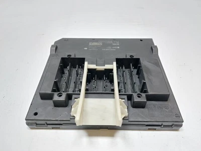 5Q0937084Q BODY COMPUTER REM SEAT LEON III (5F1) 2.0 TDI 16V MAN 6M 150CV 2013 5 - Immagine 1 di 4