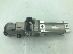 SMC CKZT40-90T Abrazadera de Potencia Cilindro 40mm Diámetro 90° Brazo Ángulo Interruptor TURCK NUEVO - Imagen 1 de 3