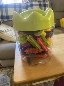 JUST B YOU Borstenblöcke KLEINKIND SPIELZEUG mit AUFBEWAHRUNGSBEHÄLTER 53 STÜCK - Bild 1 von 4