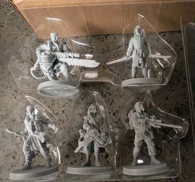 CMON - Zombicide: Invader Gang Bundle - Huérfanos, Kabuki, Plague - ¡NUEVO EN CAJA! Foto 1 de 4