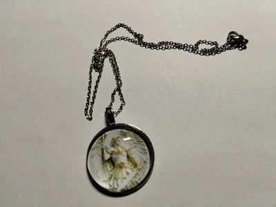 Halskette mit Anhänger Amulett / ENGEL - Bild 1 von 4