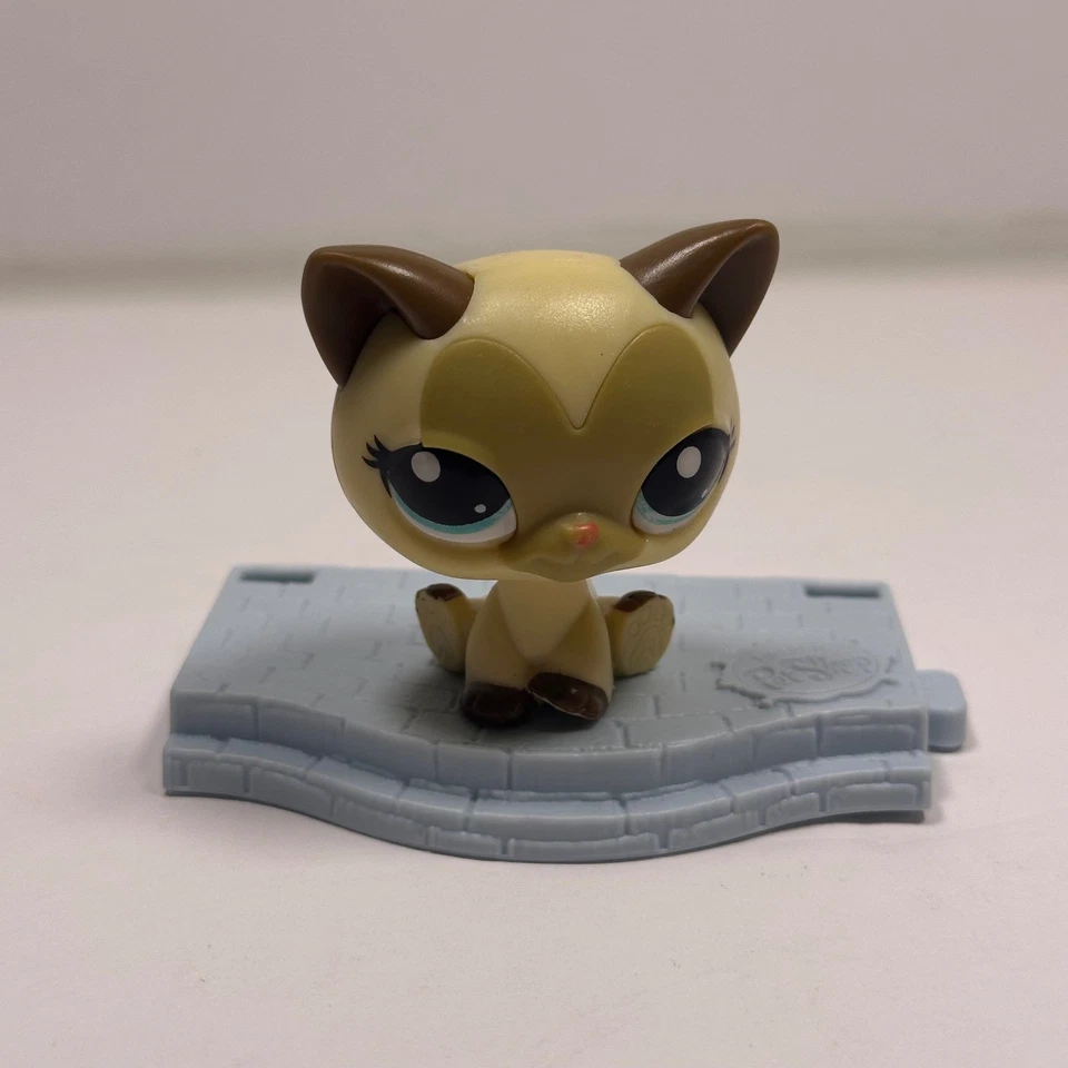 Juguete para gato siamés Littlest Pet Shop McDonald's 2015 Hasbro Foto 1 de 4