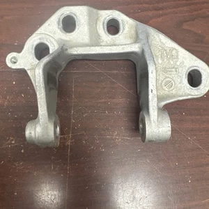 2016-2022 ACURA ILX 2.4L ENGINE MOTOR LEFT SIDE MOUNT BRACKET SUPPORT (LH) (P) - Bild 1 von 3