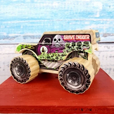 Hot Wheels Grave Digger Monster Wooden Truck Crafted With Passion USA Seller. - Image 1 of 4