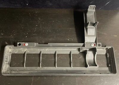 Suela de placa de suela inferior Hoover UH70600 Foto 1 de 4