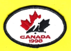 IIHF TEAM CANADA 1998 WORLD JUNIOR HOCKEY PATCH! KOSTENLOSER VERSAND! ELLENBOGEN HOCH! - Bild 1 von 1
