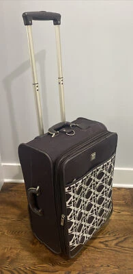 Equipaje Diane von Furstenberg DVF Logo Cuero Marrón Borde Rodillo 22x15 RARO Foto 1 de 4