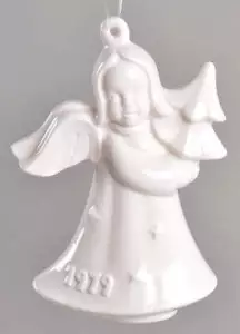 Goebel Jährliches Weihnachtsschmuck-Porzellan-Engel mit Baumweiß - verpackt 5435809 - Bild 1 von 1