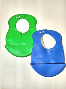 tommee tippee silicone bib