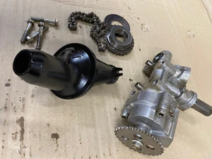 Suzuki GSX-R 600 750 2006 - 2020 Ölpumpe Kette Pick Up Sieb GSXR K6 bis L9 - Bild 1 von 3