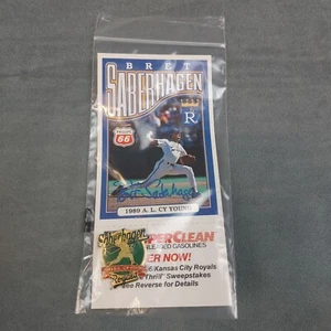 1989 Kansas City Royal MLB Baseball Bret Saberhagen Cy Young Collector Lapel Pin - Picture 1 of 6