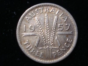 Australian 1957 Threepence Coin Queen Elizabeth Birthday Gift Antique Silver - Picture 1 of 2