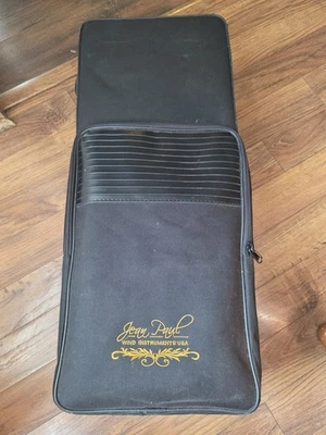 Jean Paul AS400 Student Alto Saxophone with Carrying Case - Image 1 of 4