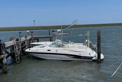 Chaparral 242 Sunesta Fully Repowered in 2023 – Mercury V8 5.2L (300 HP) - Image 1 of 4