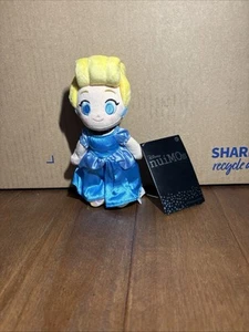 Disney Parks nuiMOs - Plüschpuppe - Prinzessin - Cinderella - mit Etikett - Bild 1 von 5