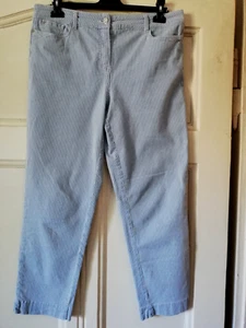 5-Pocket-Stretch-Jeans, 7/8-Länge, hellblau/weiß,schmal gestreift,Gr.42,Walbusch - Bild 1 von 8