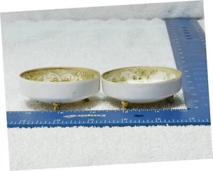 Par de cuencos de dedo de nipón vintage con borde de patas doradas pintado a mano. 3 patas - Imagen 1 de 7