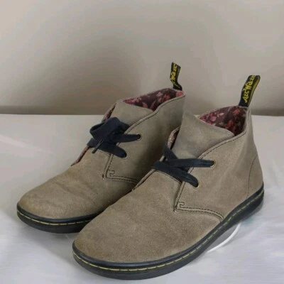 DR. MARTENS HENNY WOMENS SIZE US 9 SUEDE CHUKKA FLORAL FABRIC LINED BOOTS DOC'S - Image 1 of 4
