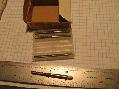 Grifo inferior 4 piezas R&N 10-24 H3 4 flautas HS 13333 106A nuevo (558) Foto 1 de 3