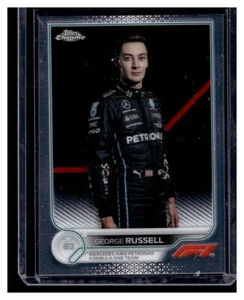 2022 Topps Chrome F1  #17 George Russell Portrait Base - Picture 1 of 2