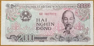 VIETNAM BILLET 2000 DONG 1988 (BILL 179) FEMME TRAVAILLANT LE TEXTILE FILATURE - Picture 1 of 2